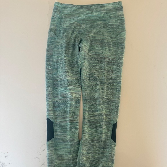 Lululemon multi color leggings size 6 - Picture 5 of 5